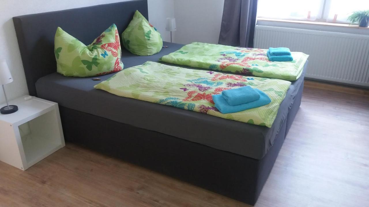 Bed And Breakfast Zeulenroda Ngoại thất bức ảnh
