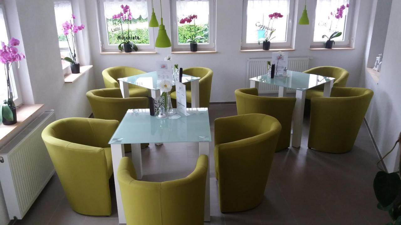 Bed And Breakfast Zeulenroda Ngoại thất bức ảnh